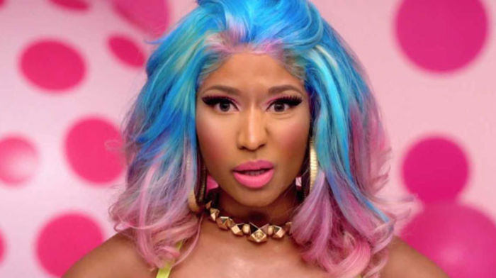 201210191018NICKI_MINAJ2