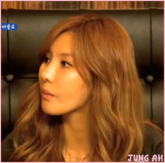 • JI MIN! [se duce langa ea|o ridica] TU NU ESTI SANATOASA LA CAP? :|