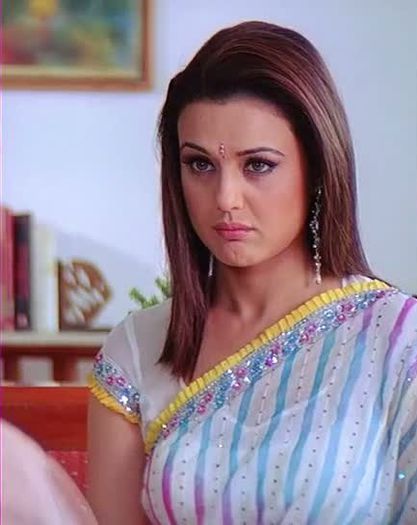 prezentari pers (12) - Preity Zinta 07