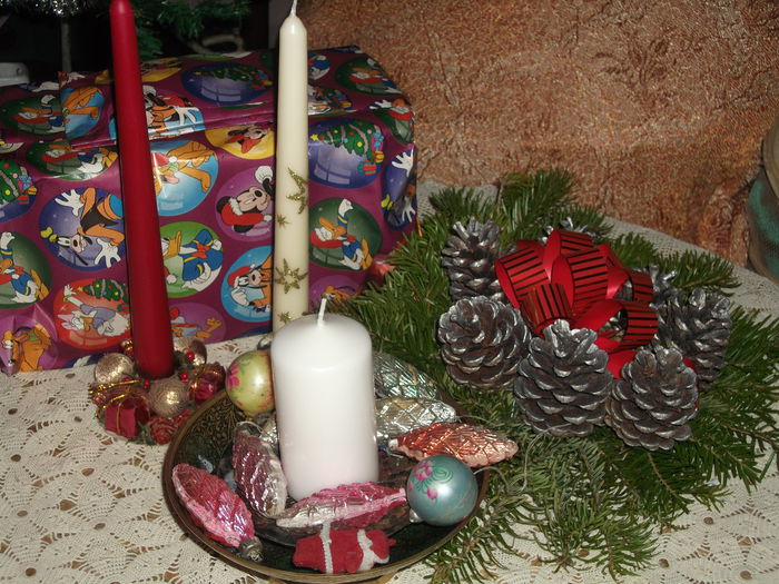 ornamentele la locul lor.... - amintiri din decembrie 2012