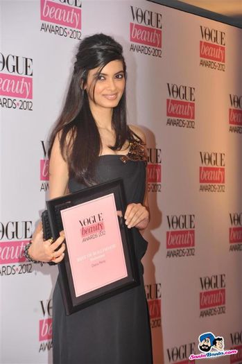  - DIANA PENTY