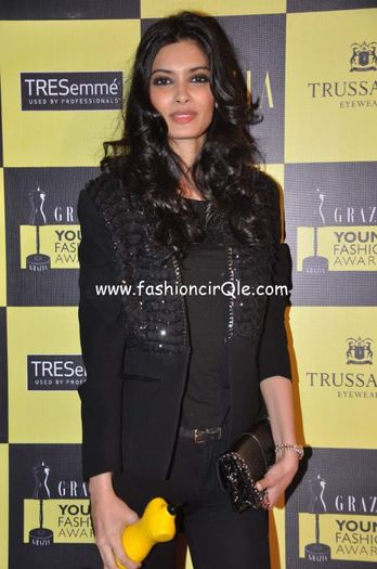  - DIANA PENTY