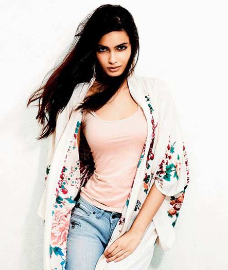  - DIANA PENTY
