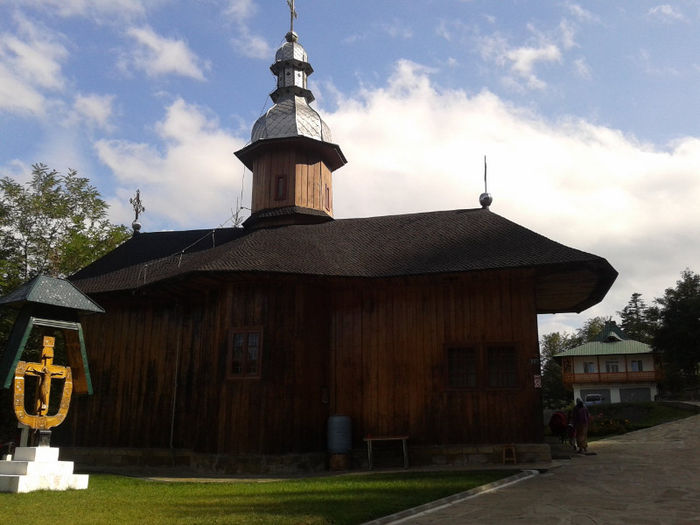 2012-08-17 16.35.29 - Manastiri N Moldovei