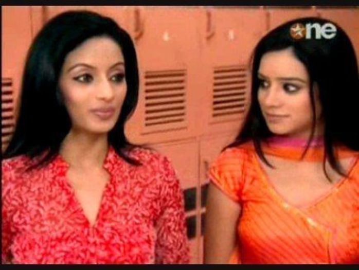 52861242_FSJUEKI2 - xxDill Mill Gayye girlsxx