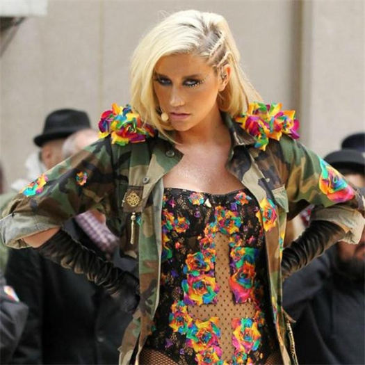 kesha-592 - Kesha