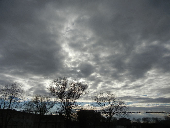 Clouds. Nori (2013, April 04)