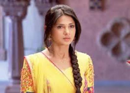 6 - jennifer winget12