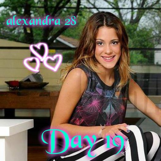 ♫..DAY 19..♫ 08.04.2013 with Marty - 00-100 de zile cu Martina Stoessel si Selena Gomez