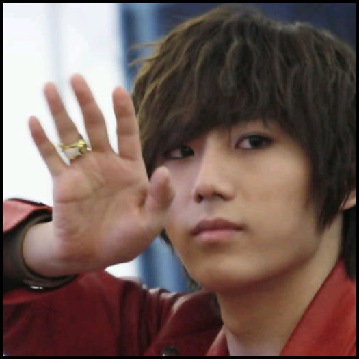 [(:] ..Bye` Bye girls! ..:) ..Eu am spus.. Pazea Jong. :)) - l - x - Episodul 35 - x - l