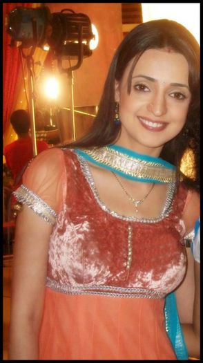 Sunny (2) - Sanaya Irani