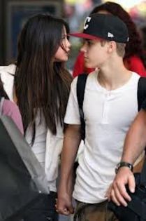 images (12) - selena si justin biber