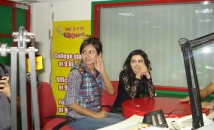 555550_346817782069818_727177093_n