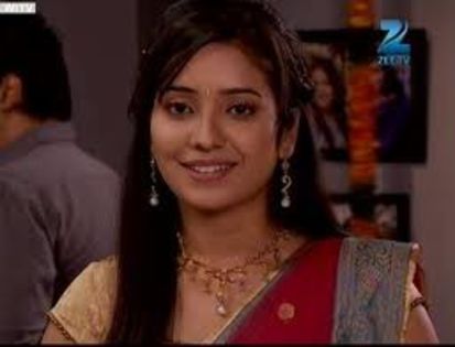 5 - Asha Negi 2