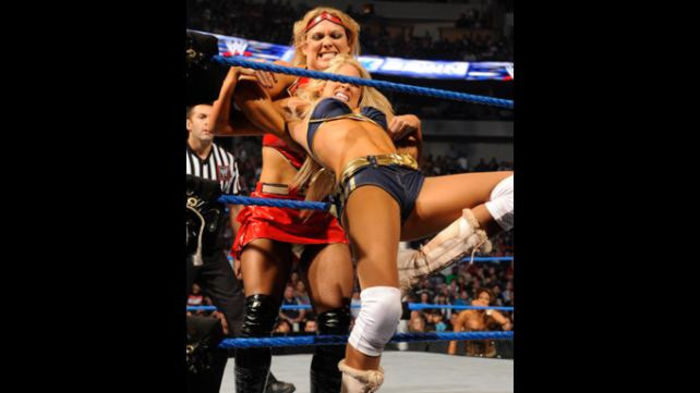 SD_634_Photo_056 - Kelly Kelly vs Beth Phoenix 3