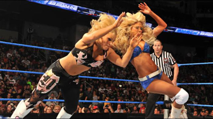 SD_629_Photo_051 - Kelly Kelly vs Natalya 3