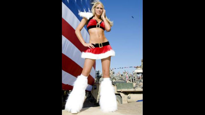 8954784 - Divas in Iraq-Kelly Kelly