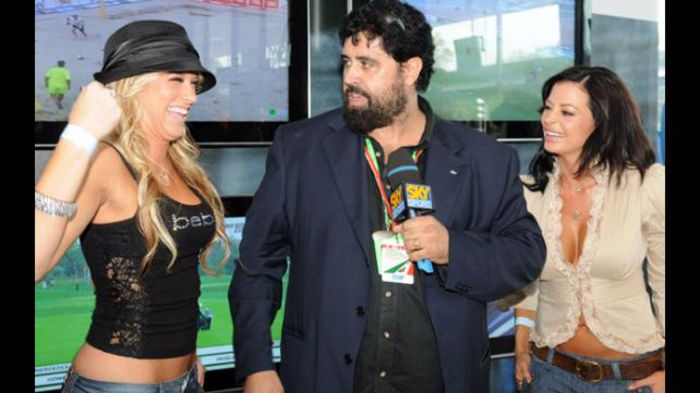 Kelly Kelly & Candice Michelle interview with a Sky Italia WWE commentator. - Kelly Kelly and Candice Michelle in Spain and Italy