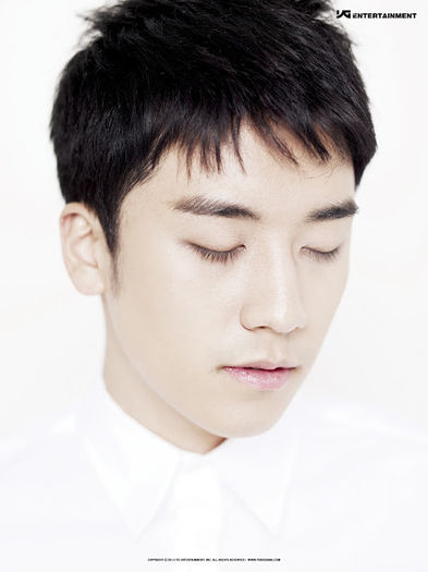 S`a accidentat si el,tot cum te`ai accidentat si tu,Mimi! :(