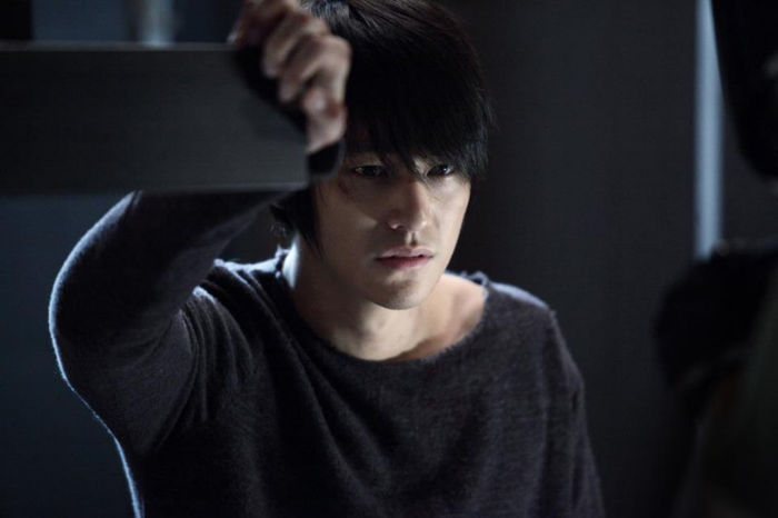 [dand un rasp convingator]:Nu,dar asa sunt eu.Nu prea ma simt bine azi.