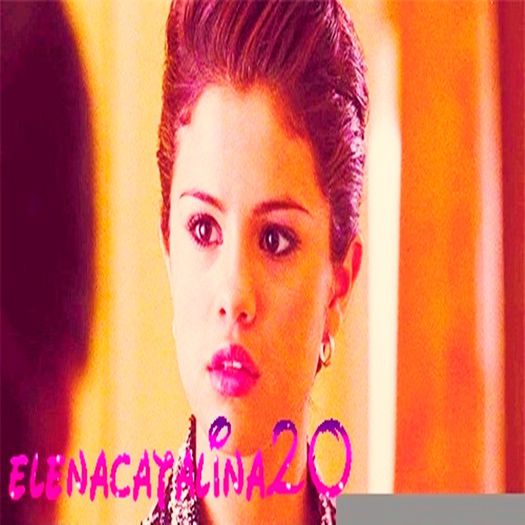 ;; O_O uo uo O_o *se impiedica de cv si varsa sucul pe Justin :))*