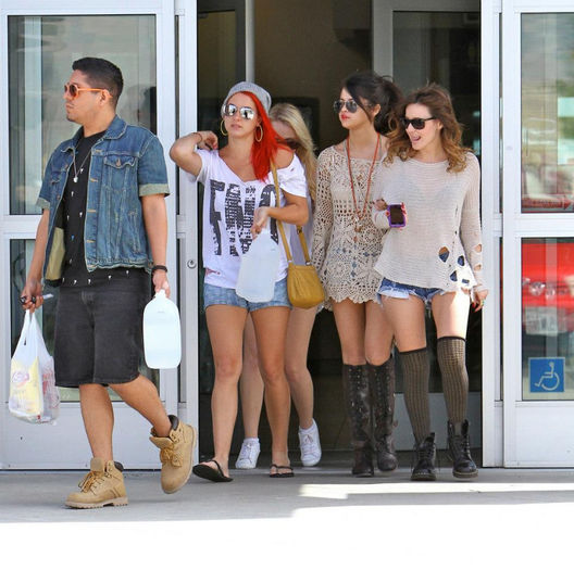5 - Selena out with friends
