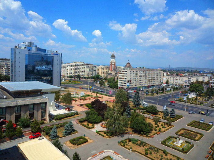 Esplanada Casei de Cultura a Sindicatelor