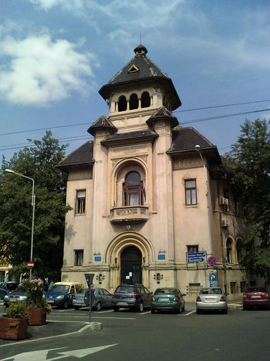 Tribunalul Judetean Prahova. Cladirea a fost construita in 1934. - PLOIESTIUL meu drag