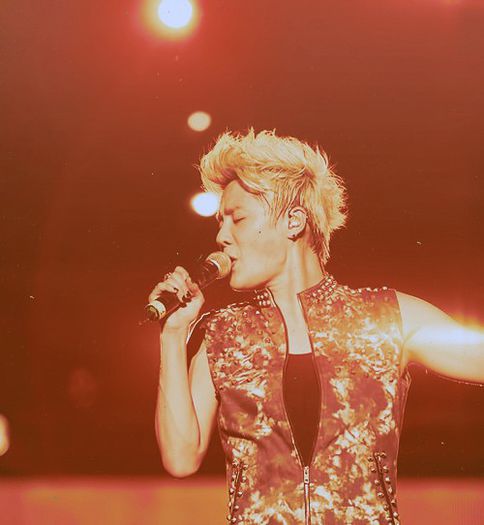 tumblr_m0svwcRQ2u1qeuiqoo1_500 - D _ Junsu
