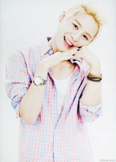 tumblr_m6d5y2YFGw1qav8v0o1_500 - D _ Junsu