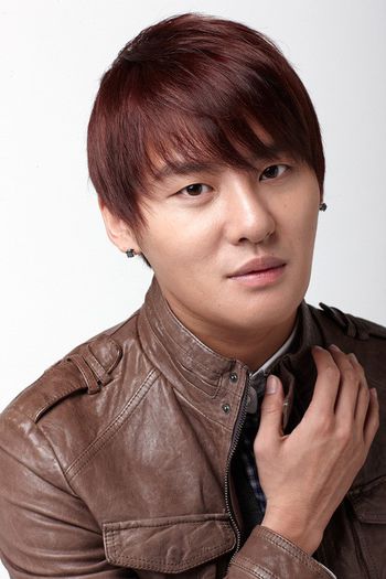 tumblr_m8yvq90B9c1r5hylmo1_500 - D _ Junsu