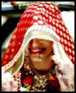 40816_1297385067066672_151001608_n - Kaisa Yeh Ishq Hai Ajab Sa Risk Hai