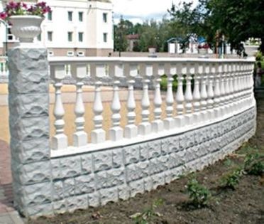 2247288 - STALPISORI BALUSTRI DIN BETON DE VANZARE