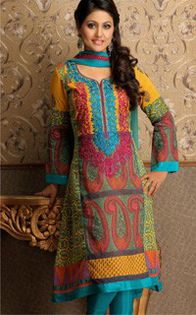 3 - Y-Hina Khan for Meena Bazaar