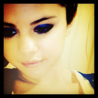  - a-Instagram_______________Selena