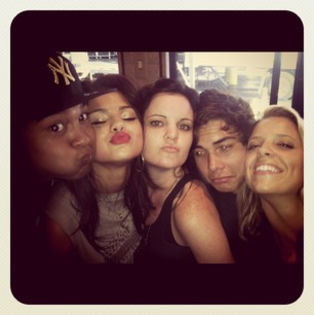  - a-Instagram_______________Selena