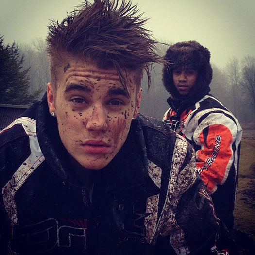 b198f7f86b4d11e2ad7a22000a9f3090_7 - a-Instagram________________Justin
