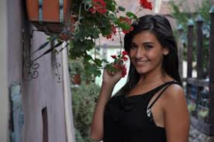 uiuuuiuiui - Alina Eremia 2013