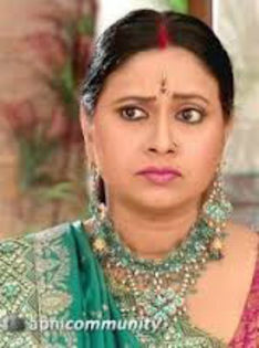 Utkarsha Naik as Manorama - Iss Pyaar Ko Kya Naam Doon-Ce Nume Sa Dau Acestei Iubiri