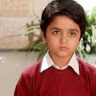 Vishesh Bansal as Aarav