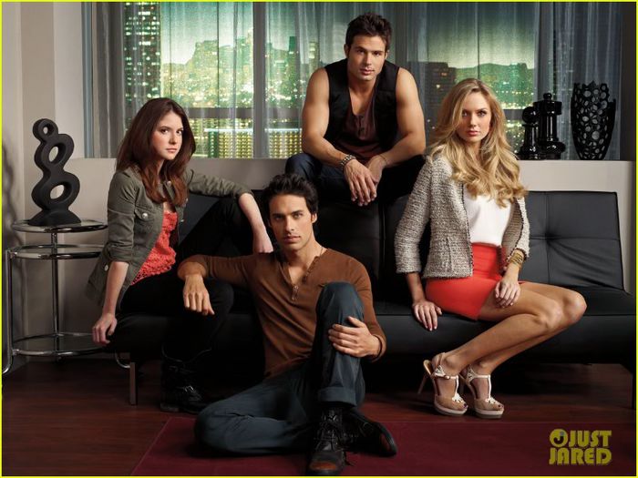 -Hollywood-Heights-hollywood-heights-31485697-1222-917 - Hollywood Heights season 1