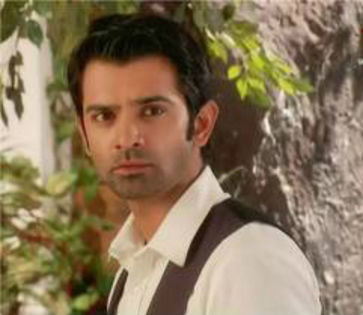 13 - Barun Sobti aka Arnav Singh Raizada-ASR