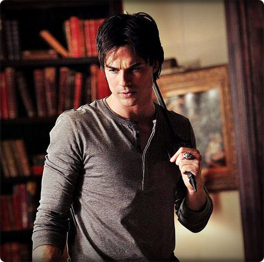 » damon™; atunci ma duk sa vb cu #caroline sau #elena...sau poate dau de #katherine= ]]] - Episode - 08