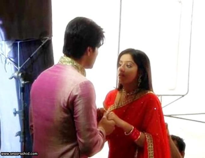 7 - qx-Deepika Singh
