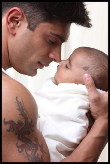 300331_261731790527891_162072087160529_816975_645823778_n - Karan Singh Grover