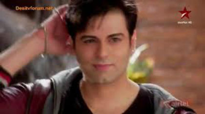 09 - Karan Goddwani aka Nandkhishore as NK