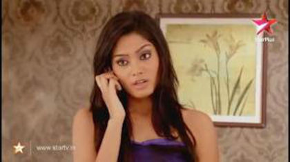 04 - Sana Khan aka Lavanya Kashyap as La