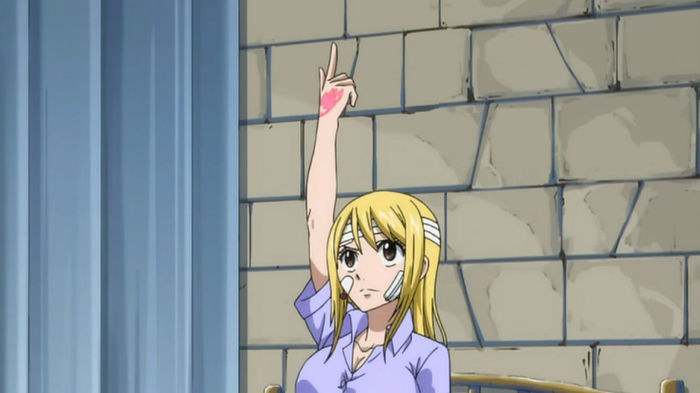 FAIRY TAIL - 175 - Large 30 - Lucy Heartfilia