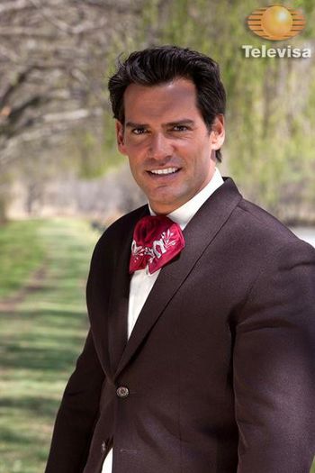 562851_10150796227905309_1728083127_n - Cristian de la Fuente