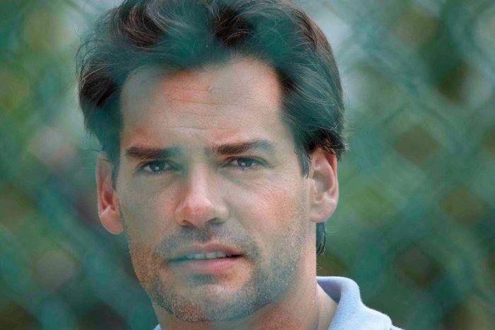 294785_10150428261325309_2034332924_n - Cristian de la Fuente